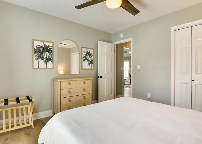 Near Beach: Family-friendly In Ocean
